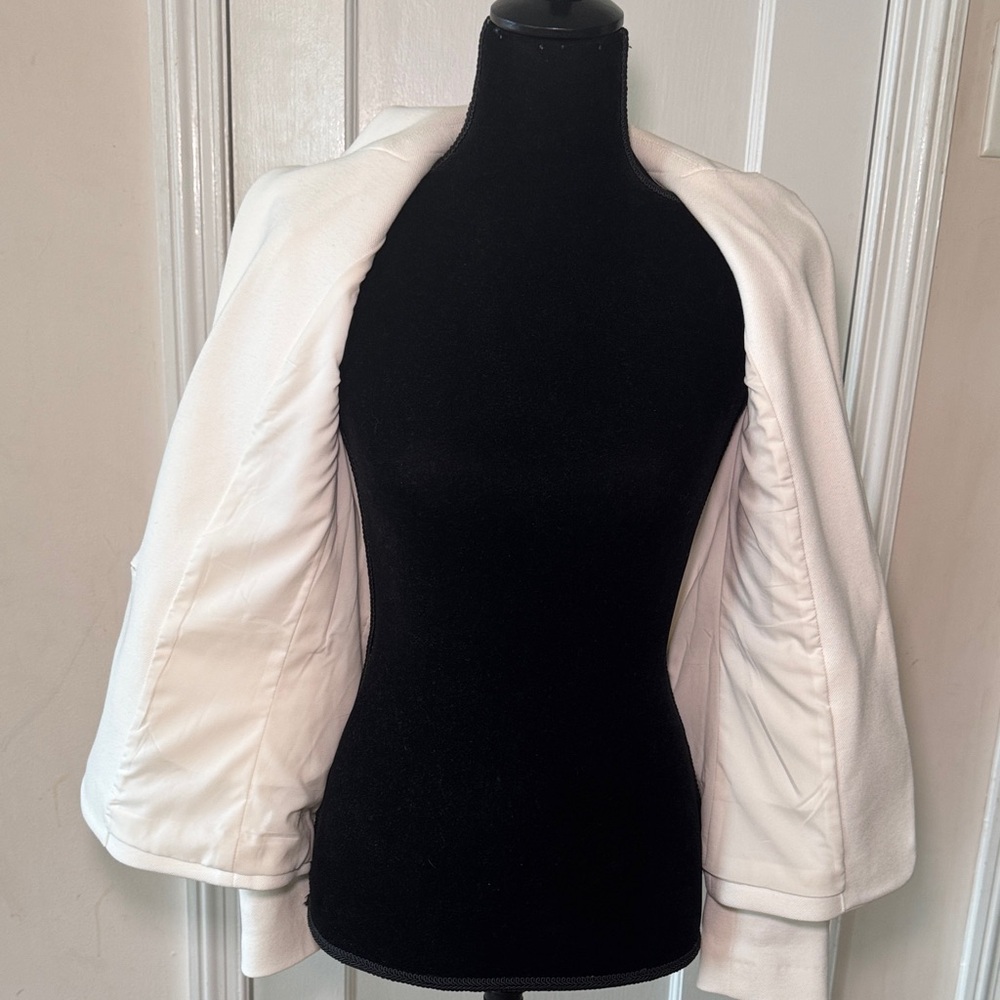 Gorgeous Express Women's Ivory Blazer Size XS - Picture 9 of 11